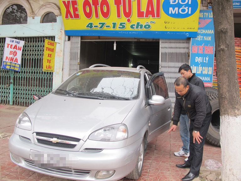 Thuê xe tự lái dịp Tết: Tung chiêu moi tiền khách hàng